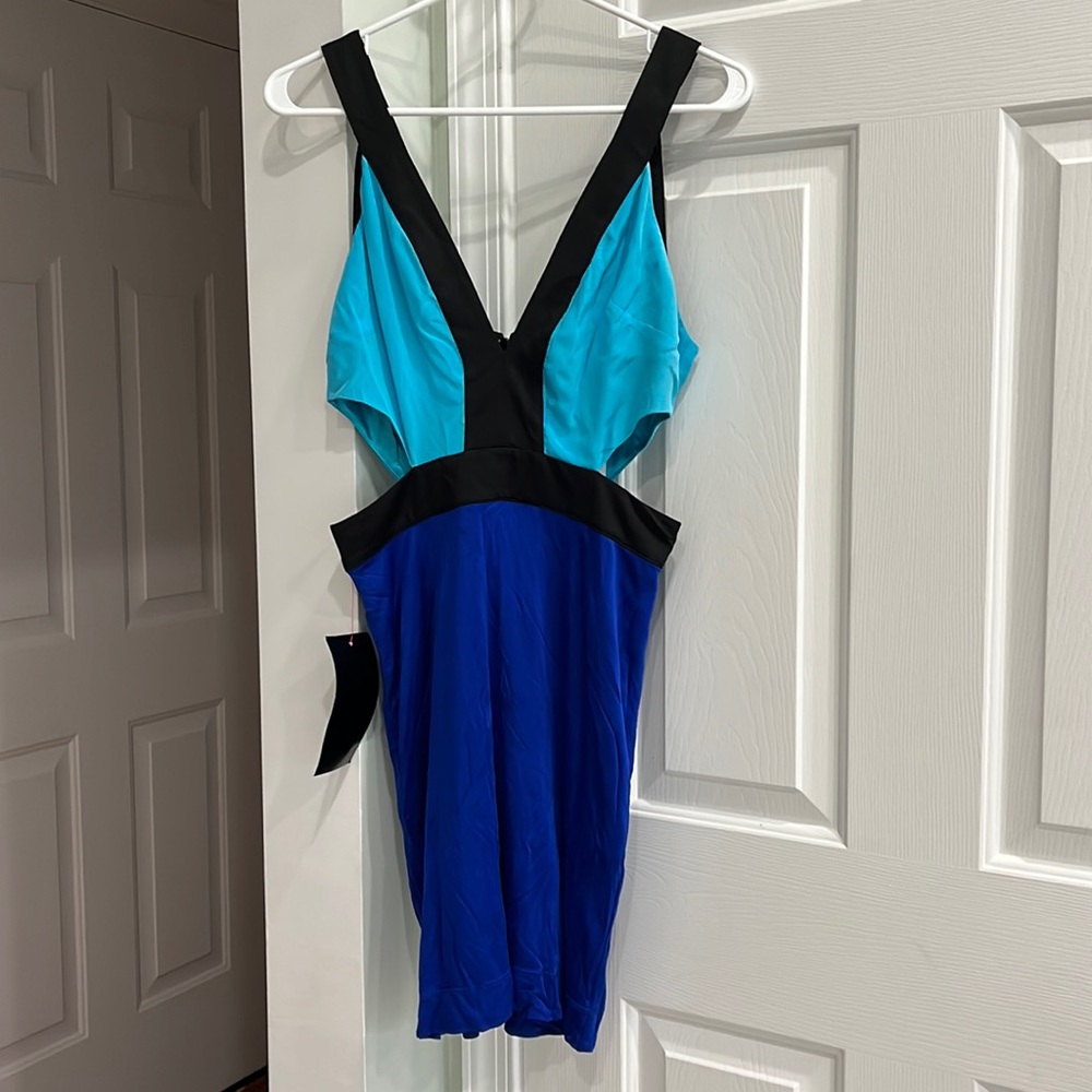 Bebe V cut out color block dress